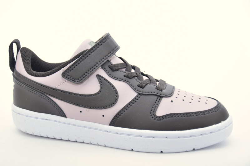 NIKE Court Borough Low