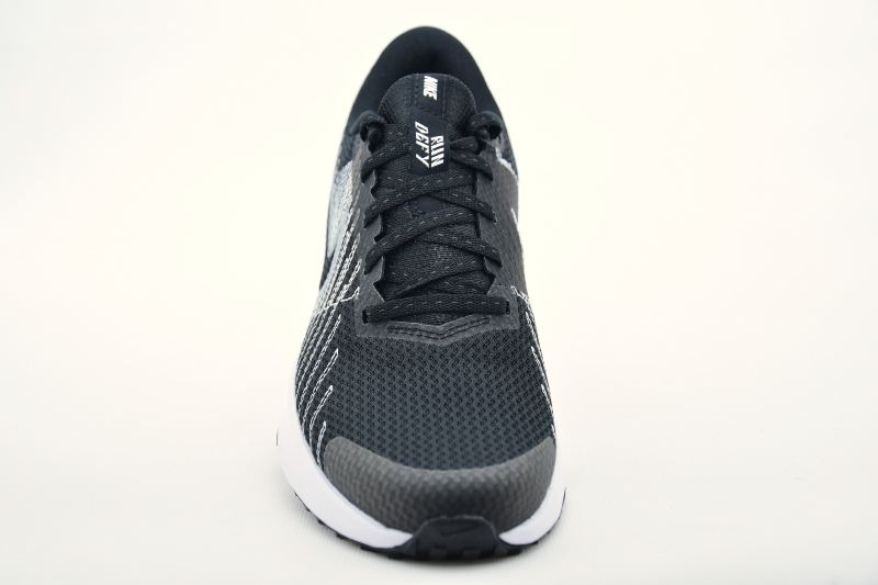 NIKE Run Defy - Women